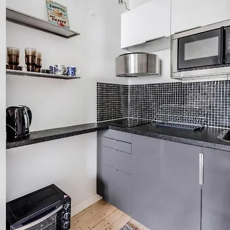 아파트 Compact Studio For 4 Trendy Kallio Travellers