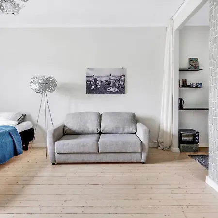 Compact Studio For 4 Trendy Kallio Travellers Helsinki